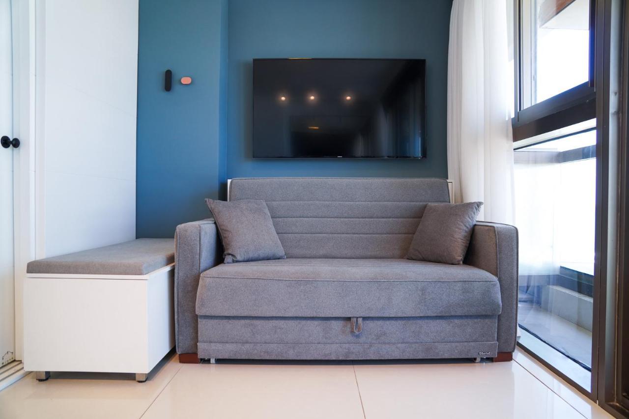 Beachfront Boutique Apartment Herzelia Екстериор снимка